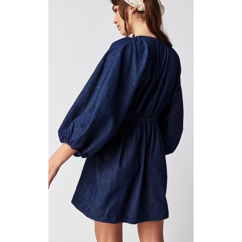 Free People Portia Denim Mini Dress V Neck Size Medium - Picture 2 of 11